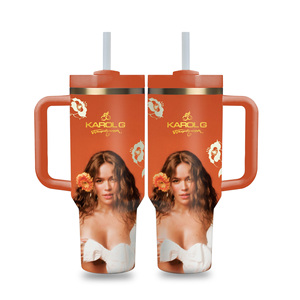 Vaso Térmico Personalizado con Logotipo de la Cantante <span class=keywords><strong>Karol</strong></span> <span class=keywords><strong>G</strong></span>, Tropicoqueta, Degradado de Dorado a <span class=keywords><strong>Rojo</strong></span> Anaranjado, 40 oz, Juego de Regalo de Tazas Premium - Product Image 2