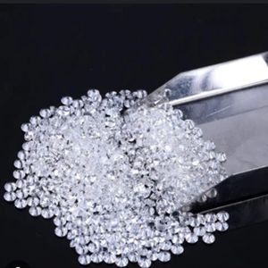 Luxe 2.4 à 2.5mm rond D couleur HPHT diamants en vrac VVS clarté IGI certifié pour les fabricants de bijoux approvisionnement en vrac - Product Image 3