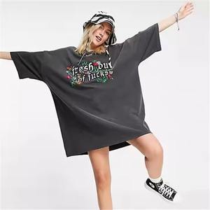 Camiseta de verano de gran tamaño transpirable personalizada de alta calidad 100% algodón estilo casual con estampado de logotipo técnicas lavadas camiseta para mujer - Product Image 1