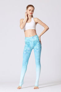 2025 personnalisé OEM imprimé femmes Yoga Fitness ensembles respirant Yoga Leggings et soutien-gorge de sport entraînement Spandex tissu ensemble - Product Image 5