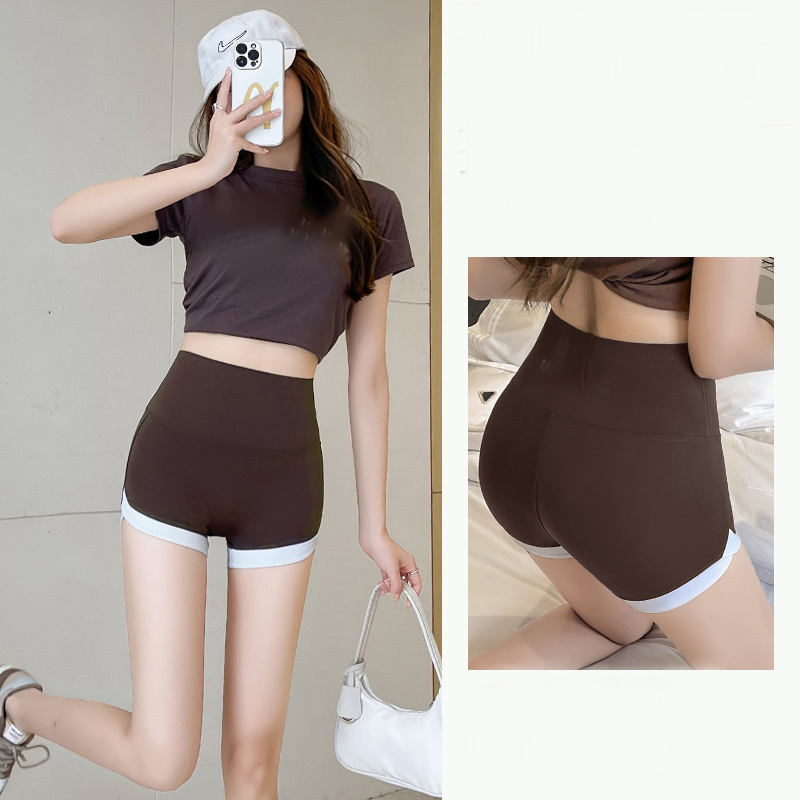 สีน้ำตาล