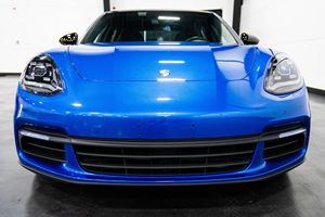 Porsche Panamera 4 3.0L V6 turbocompressé à transmission intégrale automatique 2018, voiture Sean - Product Image 2