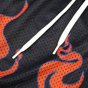 Ropa personalizada Pantalones cortos de malla Sublimación Flame Printed Diseñador Cordón Pantalones cortos de malla Poliéster Malla Pantalones cortos Fabricante - Product Image 4