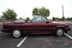 Renault Alliance GTA Convertible de 1987, Usado, Sin Reserva, Transmisión Manual de 5 Velocidades, Modelo Único de 1 Año, 1 de 1029 Fabricados - Product Image 2