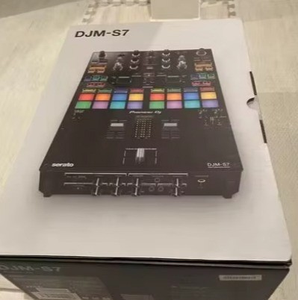 Console de mixage audio D-JM-S7, nouvelle console de mixage audio à 2 canaux, contrôleur de musique MP3 en métal alimenté pour les DJ - Product Image 1