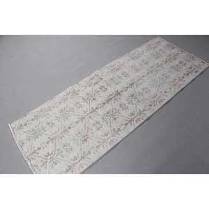 พรมตุรกีวินเทจ ขนาด 2.5x6.4 ฟุต พรมลายพรางสีเทาแดง ทำจากขนสัตว์ - Product Image 4