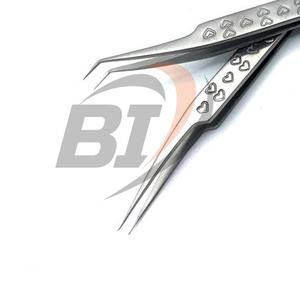 แหนบต่อขนตา45องศาแบบแยกปลายแหลมทำจากสเตนเลสสตีลพิมพ์ลายหัวใจสำหรับติดขนตา - Product Image 4