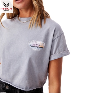 Camisetas Ecológicas con Cuello en V para Mujer, Diseño Moderno, MOQ Bajo, para Verano, con Logotipo Personalizado, Decoración con Diamantes y Botones - Product Image 3