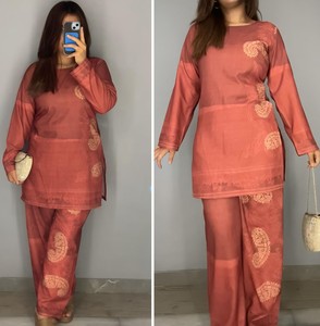 ชุดสายไฟสำหรับผู้หญิงชุดสายเล็กสำหรับใส่ในออฟฟิศและสวมใส่ปกติผ้าฝ้ายพิมพ์ลายสำหรับฤดูร้อน - Product Image 1