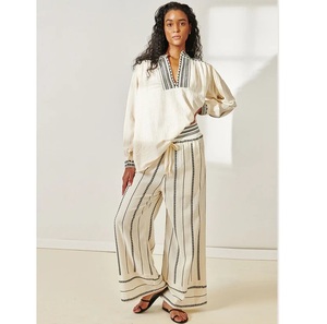 Conjunto combinado de algodón de suministro al por mayor con tela transpirable para un aspecto veraniego sin esfuerzo disponible a precio de fábrica - Product Image 1