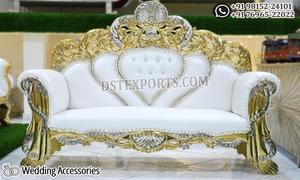 Sofá de Boda Elegante Blanco y Dorado, Diseño de Corazón para Escenario de Boda, Sofá Moderno de Madera Fiji Color Blanco Dorado para Eventos en Canadá - Product Image 5