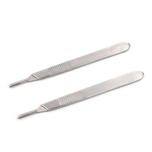 Bisturí Médico, Herramienta Quirúrgica Duradera para Hospitales y Clínicas, Bisturí de Acero Inoxidable de Primera Calidad - Product Image 1