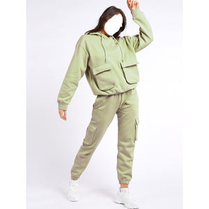 2025 personnalisé femmes coupe ajustée respirant haut court survêtement OEM Jogging Fitness porter exercice deux pièces ensembles - Product Image 6