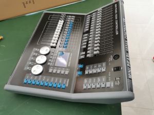 1024CH DMX512 <span class=keywords><strong>Mini</strong></span> Pearl 1024A Controlador de luz de escenario Consola Teatro negro DJ Fiesta Boda Gran espectáculo Iluminación 6A Corriente de salida - Product Image 4