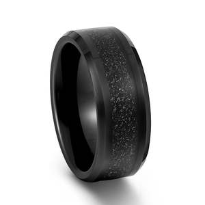 Jeulia 18K Gold Plated Tungsten <b>Ring</b> for Men with <b>Black</b> Sand Meteorite Pattern Inlay - Product Image 2