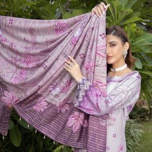 Belle robe panjabi en lin trois pièces élégante pour femmes robe de soirée pakistanaise tenue décontractée en viscose importée Pakistan Inde - Product Image 3