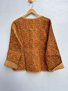Veste en coton imprimé à la main en Inde, matelassée, écologique, à blocs de couleur, respirante, réversible, à fleurs, boutonnée, toutes saisons - Product Image 6