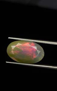 โอปอลเอธิโอเปียธรรมชาติคุณภาพดีที่สุด รูปทรงวงรี เจียระไนเหลี่ยม ประกายไฟหลากสี สำหรับนักออกแบบเครื่องประดับ จากซัพพลายเออร์ชาวอินเดีย - Product Image 3