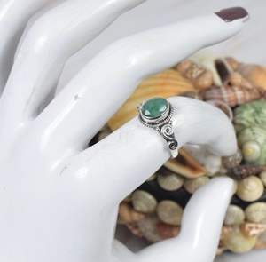 <b>Emerald</b> 925 Sterling <b>Silver</b> Bezel Setting Bohemian <b>Ring</b> Handmade Dainty Oval Cut Gemstone Classic Wedding Anniversary Party - Product Image 3