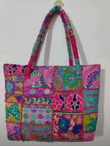 Bolso de mano étnico de cuero hecho a mano, bolso de hombro de retazos tribales a la moda, dos correas, precio al por mayor, parche de tela hecho a mano, trabajo - Product Image 5