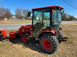 2022สำหรับ Kubota MU5501 4WD สวน55hp รถแทรกเตอร์ที่มีส่วนประกอบหลัก-ใช้กระปุกเกียร์ปั๊มเครื่องยนต์ - Product Image 3