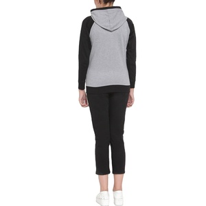 Conjunto Deportivo de Forro Polar con Capucha para Mujer, Tendencia 2026, Servicio OEM, Personalizable con Logotipo, Invierno, Totalmente Personalizable - Product Image 4