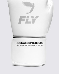 Gants de boxe en cuir blanc de qualité supérieure avec fermeture auto-agrippante, antidérapants, à lacets, utilisés pour le Muay Thai et les combats de rue - Product Image 6