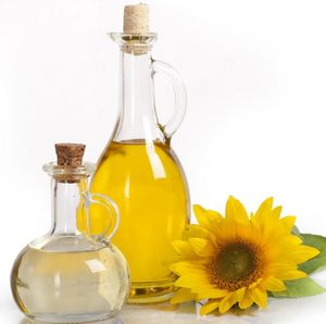 Sunflower Cooking <b>Oil</b> Refined Organic Premium Grade Fractionated Pure <b>Plant</b> <b>Oil</b> Halal Kosher Bulk Packs 1L 3L 5L Bottles for - Product Image 2
