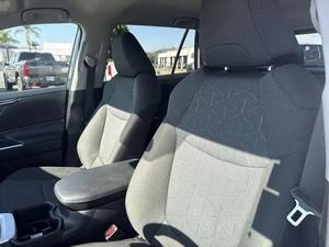 ลดราคานิ้วมืออย่างรวดเร็ว2022 T0Y0TA R-AV XL - Product Image 5