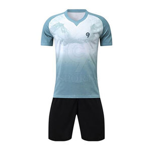 Uniforme de fútbol personalizado para hombre con ajuste atlético y logotipo personal impreso, uniforme de fútbol para adulto - Product Image 1