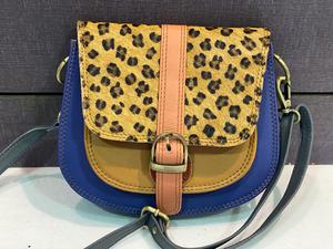 New Style Recycled Leather Stubby Color Sling Bag High Quality <b>Animal</b> Print <b>Fur</b> Leather Handbag Multi Colour Women Shoulder Bag - Product Image 2