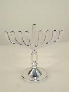 เชิงเทียนอลูมิเนียมสีเงินขัดเงาพร้อมแขนเก้าส่วนสำหรับตกแต่งงานแต่งงานงานปาร์ตี้ที่บ้านสำนักงาน - Product Image 2