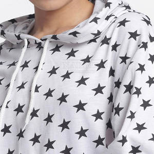 Survêtement imprimé avec motifs audacieux Coupe douce et décontractée Ensemble complet Survêtement imprimé Design élégant pour une utilisation polyvalente - Product Image 5