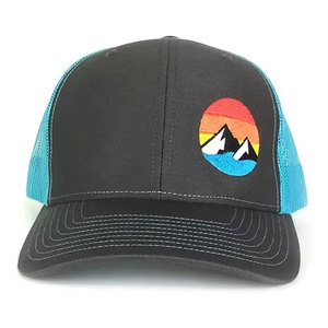 Casquette de camionneur en maille personnalisée, 5 panneaux, devant en mousse, avec fermeture à pression réglable, casquettes de camionneur en maille respirante en polyester - Product Image 1