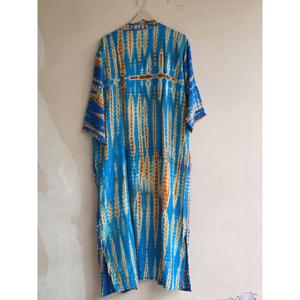 Kimono de Seda Crepé Hecho a Mano con Teñido Anudado, Túnica de Playa Vintage, Estilo Bohemio, Regalo - Product Image 4