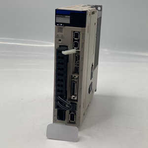 Nouveau servomoteur dans sa boîte d'origine avec SGDV-R90A05A d'expédition accélérée - Product Image 4