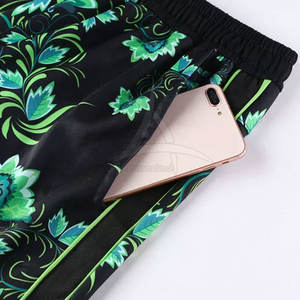 Survêtements décontractés de sublimation portables et respirants pour l'hiver, vêtements d'extérieur légers de haute qualité, à prix de gros et aux couleurs personnalisées - Product Image 6