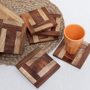 Aaliyan Impex, venta al por mayor, juego de posavasos de bambú de fábrica personalizada, posavasos de madera de nogal, posavasos de haya, lindas alfombrillas para fiesta de Navidad - Product Image 2