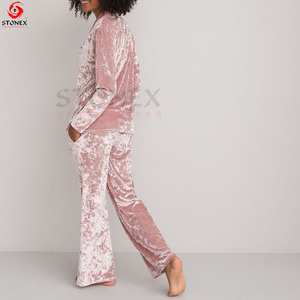 La mejor venta de camisa de manga larga con 1 bolsillo en el pecho y pantalones, cintura plana y bolsillos laterales, tela tejida con cierre elástico - Product Image 2