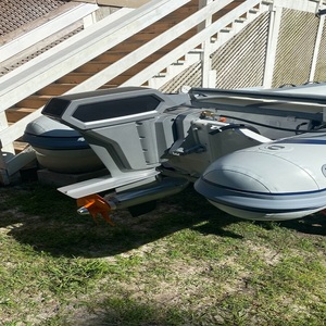 Torqqeeedos Cruise 12.0 R TorqLink Motor Fuera de Borda Eléctrico - Product Image 1