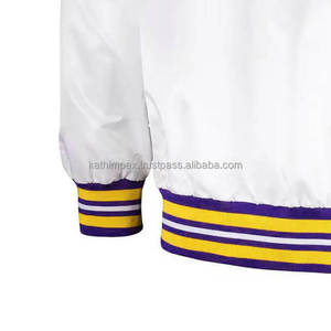 เสื้อแจ็คเก็ตบอมเบอร์ผ้าซาตินทำมือพร้อมส่ง ปิดด้วยกระดุมแบบสแนป ปลายแขนเสื้อแบบริบ มีกระเป๋าข้าง ทรงยูนิเซ็กซ์ แห้งเร็วและกันน้ำ สำหรับผู้ชาย - Product Image 6