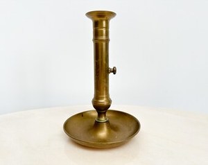 Soporte de vela de aluminio de lujo para decoraciones navideñas de Pascua de lujo Detalles hechos a mano únicos para boda Interior del hogar - Product Image 2