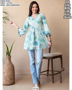Dernière tenue de créateur Design moderne en coton attrayant avec imprimé floral Kurti Shopping en ligne Inde à vendre - Product Image 3