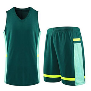 Conjunto de Uniforme de Baloncesto de Verano para Hombre con Pantalones Cortos y Camiseta Personalizados, Transpirable, 100% Poliéster para Equipos Activos y Sesiones de Entrenamiento - Product Image 2