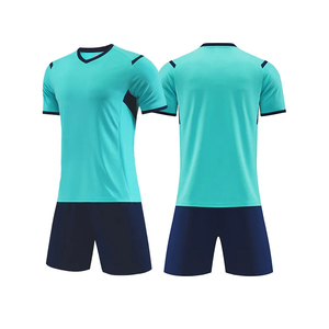 Uniforme de futsal professionnel pour les équipes de club, les écoles, les collèges, avec un tissu et des coutures de qualité supérieure - Product Image 3