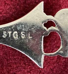 Cuillère de mariage élégante en acier inoxydable de couleur or de l'Inde, idéale pour la vaisselle, le restaurant, l'hôtellerie et les ustensiles de cuisine. - Product Image 4