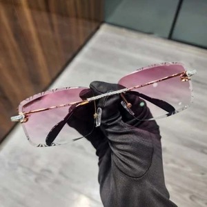 แว่นกันแดดสำหรับงานปาร์ตี้พร้อมเลนส์แก้วและกรอบสแตนเลสสำหรับผู้ชาย - Product Image 2