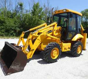 Chargeuse-pelleteuse compacte JCB 2CX 4x4, moteur diesel Perkins, haute efficacité, jaune - Product Image 5