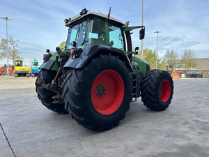 รถแทรกเตอร์การเกษตร FENDT 926 120 แรงม้า ขับเคลื่อนสี่ล้อ พร้อมเครื่องยนต์และเกียร์ - Product Image 4