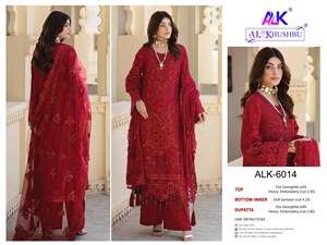 Exportateur indien Soft Santoon Georgette Work Pakistanais Salwar Kameez avec Dupatta pour les femmes disponible à la vente depuis l'Inde - Product Image 4